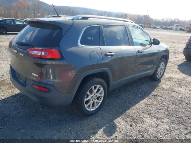 1C4PJMCB2FW649840 Jeep Cherokee Latitude