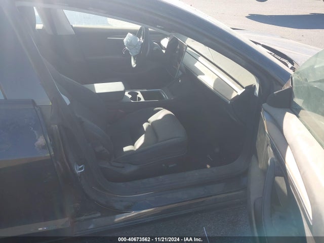 2023 TESLA MODEL 3 5YJ3E1EA8PF551004 Photo 4