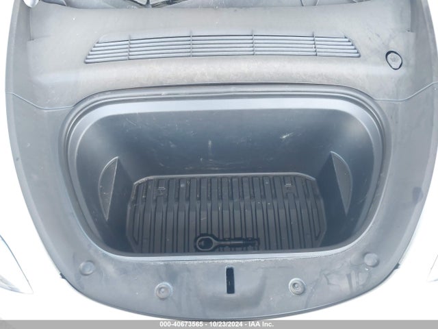 2023 TESLA MODEL Y 7SAYGDEF8PF740641 Photo 9