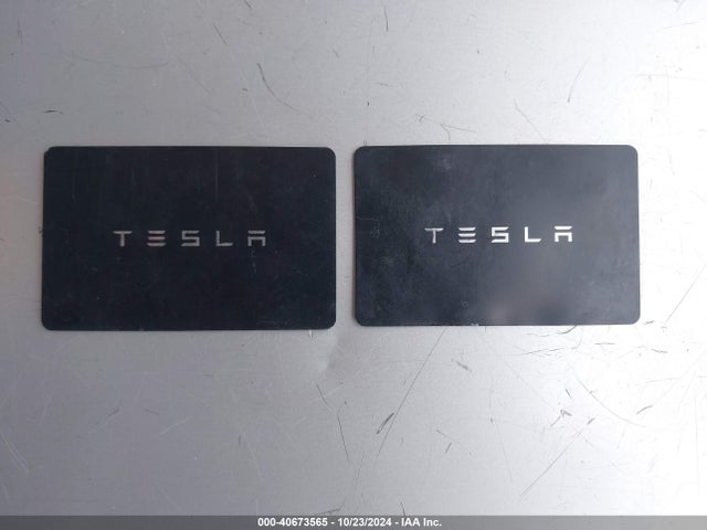 2023 TESLA MODEL Y 7SAYGDEF8PF740641 Photo 10