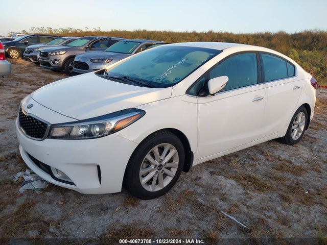 KIA FORTE S 2017 3KPFL4A77HE099536 Image 2