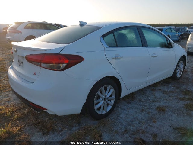 KIA FORTE S 2017 3KPFL4A77HE099536 Image 4