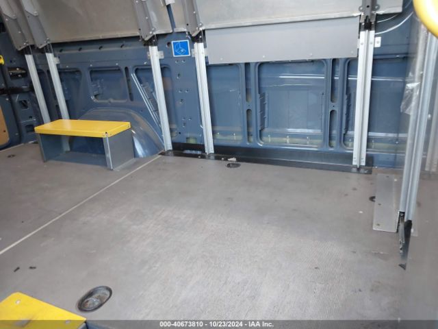 WD3PE7CD9JP638435 Mercedes-Benz Sprinter 2500 Standard Roof V6