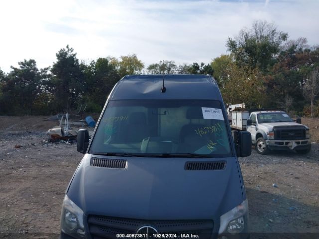 WD3PE7CD7JP640331 Mercedes-Benz Sprinter 2500 Standard Roof V6