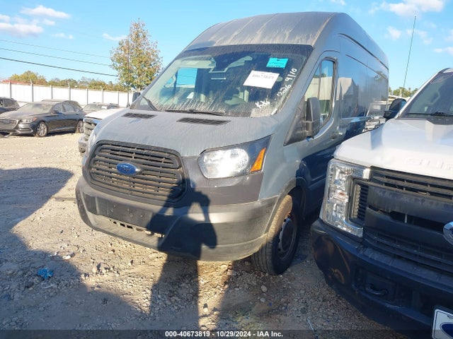 Ford Transit-250 2019 1FTYR3XM1KKA97526 Image 2