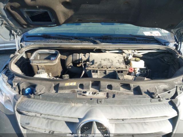 WD4PF1CDXKP127999 Mercedes-Benz Sprinter 2500 High Roof V6