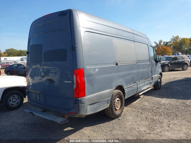 WD4PF1CDXKP127999 Mercedes-Benz Sprinter 2500 High Roof V6