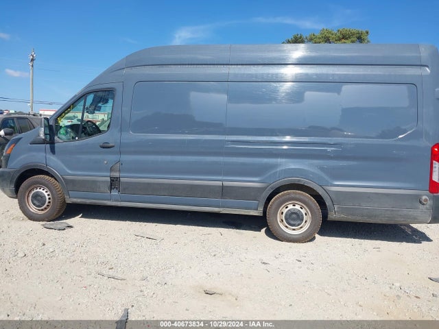 Ford Transit-250 2019 1FTYR3XM7KKB33400 Image 14