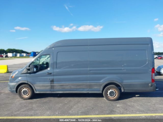 1FTBR3X88MKA57813 Ford Transit-250 Cargo Van