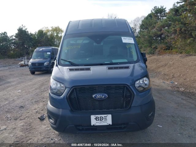 1FTBR3X80NKA13192 Ford Transit-250 Cargo Van