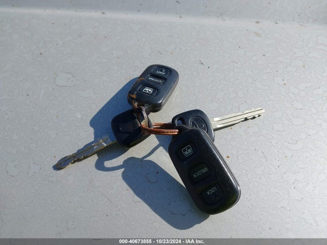 Продажа на аукционе авто 1999 Toyota 4runner Sr5 V6, vin: JT3HN86R6X0255940, номер лота: 40673855