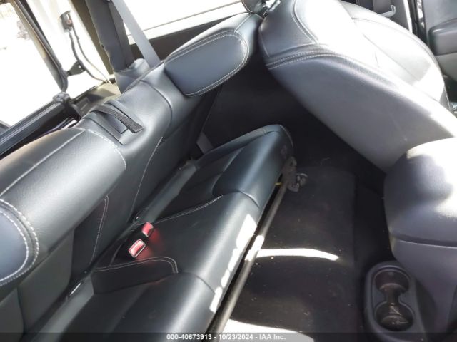 1C4AJWBG5GL131433 Jeep Wrangler Sahara