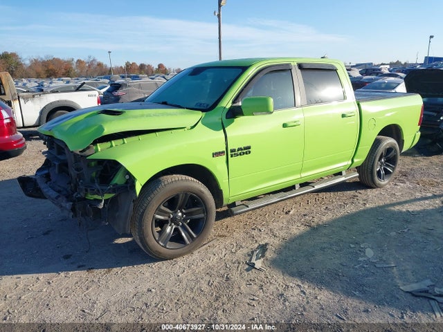 RAM 1500 Sport  4x4 5'7 Box 2017 1C6RR7MT9HS828209 Image 2