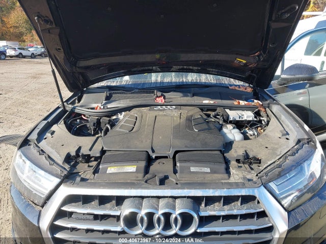 WA1VAAF7XKD020355 Audi Q7 55 Premium