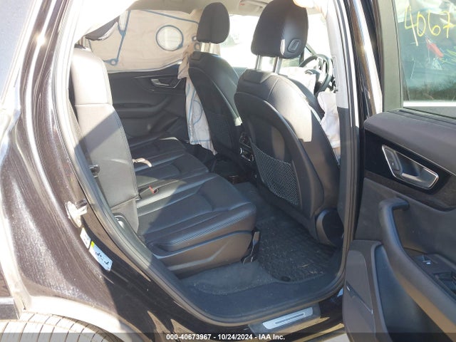 WA1VAAF7XKD020355 Audi Q7 55 Premium