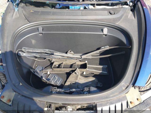 5YJ3E1EB3KF193747 Tesla Model 3 Long Range/performance