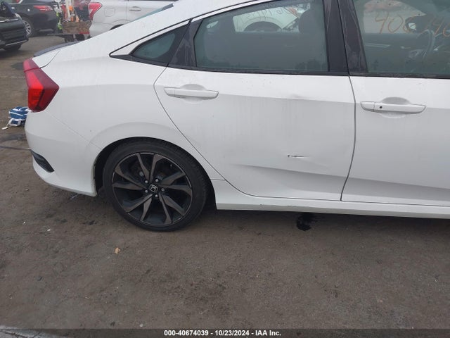 Honda Civic Sport 2019 2HGFC2F86KH568280 Image 18
