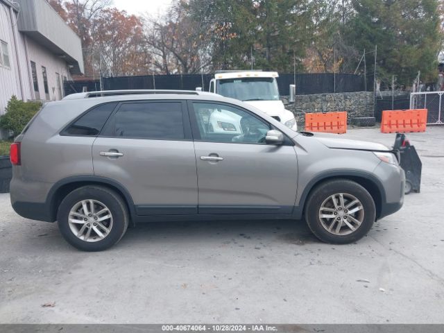 5XYKT3A68EG440361 KIA SORENTO LX
