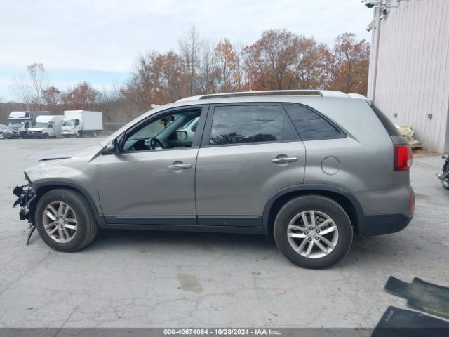 5XYKT3A68EG440361 KIA SORENTO LX
