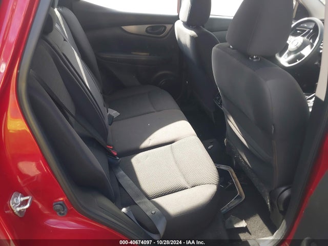 JN1BJ1CP6JW186925 Nissan Rogue Sport S