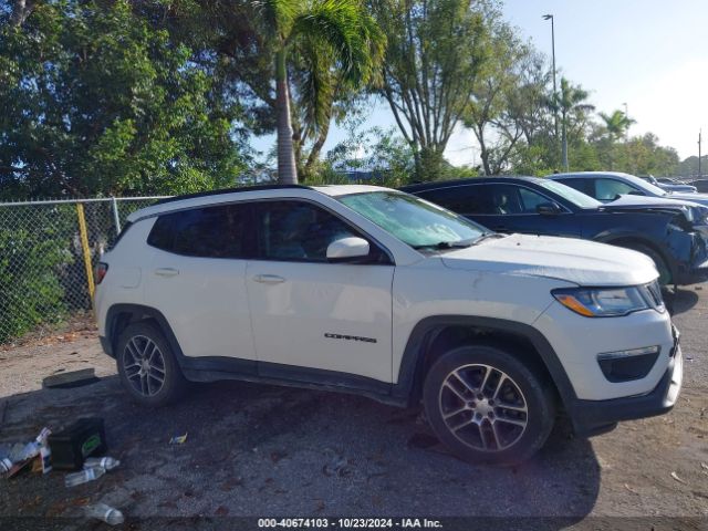 3C4NJCBB0KT692382 Jeep Compass Sun And Wheel Fwd