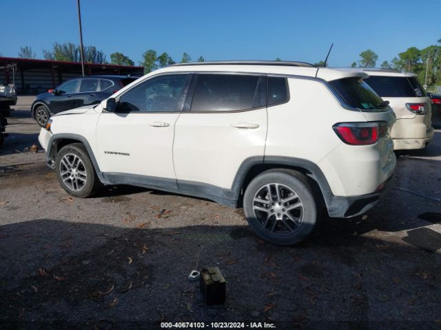 3C4NJCBB0KT692382 Jeep Compass Sun And Wheel Fwd