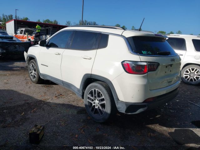 3C4NJCBB0KT692382 Jeep Compass Sun And Wheel Fwd