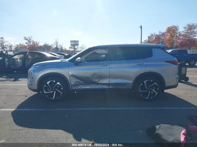 Mitsubishi Outlander Es 2.5 2022 JA4J4TA81NZ019751 Image 14