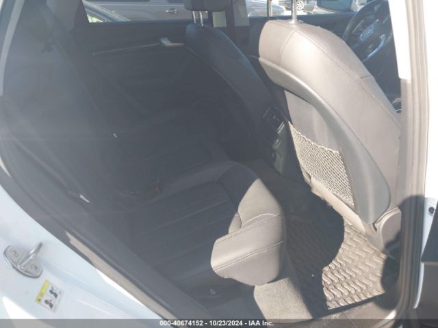WA1BNAFY0J2241005 Audi Q5 2.0t Premium/2.0t Tech Premium