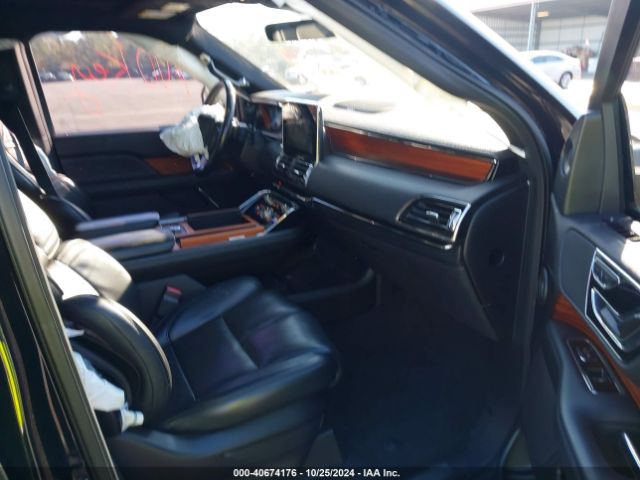 5LMJJ3HT4KEL12497 Lincoln Navigator L Select