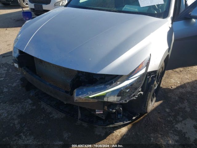 5NPLM4AG8PH104849 Hyundai ELANTRA SEL