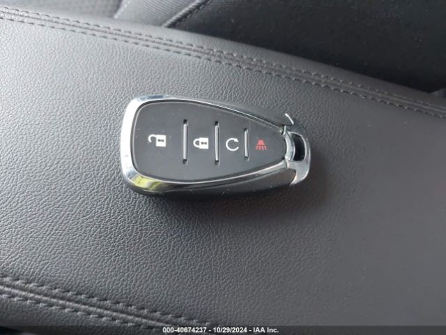 1G1FY6S02P4108330 Chevrolet Bolt Euv Fwd Lt