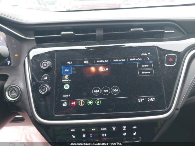 1G1FY6S02P4108330 Chevrolet Bolt Euv Fwd Lt