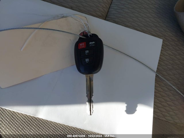 Toyota Corolla Le Plus 2015 2T1BURHE8FC258606 Image 11