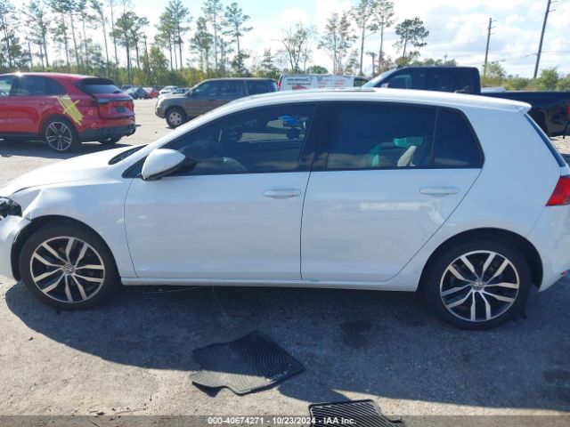 3VW217AU0GM043080 Volkswagen Golf Tsi Se 4-door