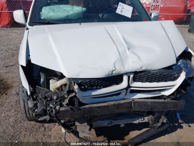 2C4RDGEG4JR340981 Dodge Grand Caravan Gt