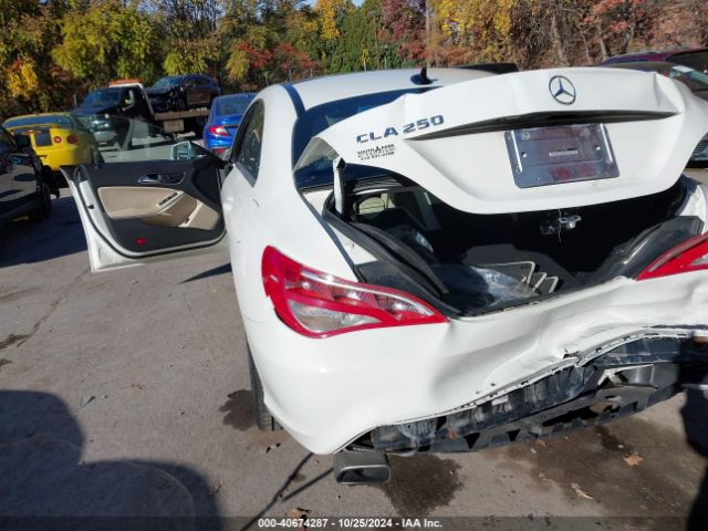 WDDSJ4EB7EN044584 Mercedes-Benz CLA 250