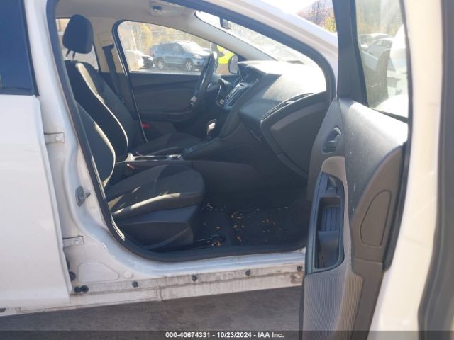 1FADP3E27EL370429 Ford FOCUS S
