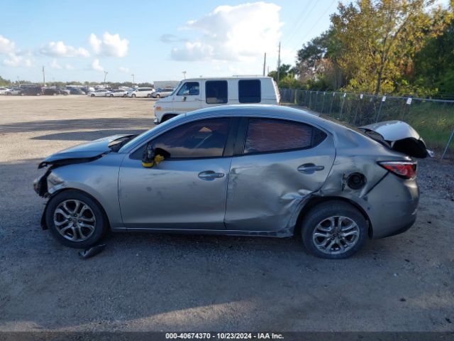 3MYDLBZV3GY101991 Scion IA