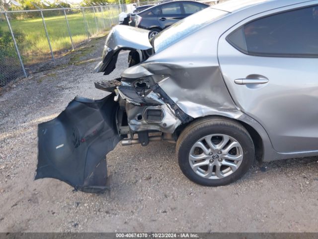 3MYDLBZV3GY101991 Scion IA