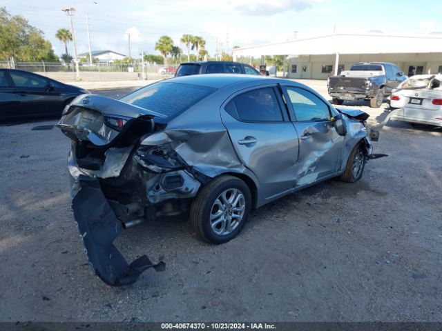 3MYDLBZV3GY101991 Scion IA