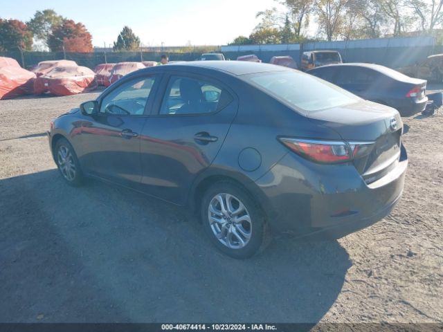3MYDLBZVXGY137628 Scion IA