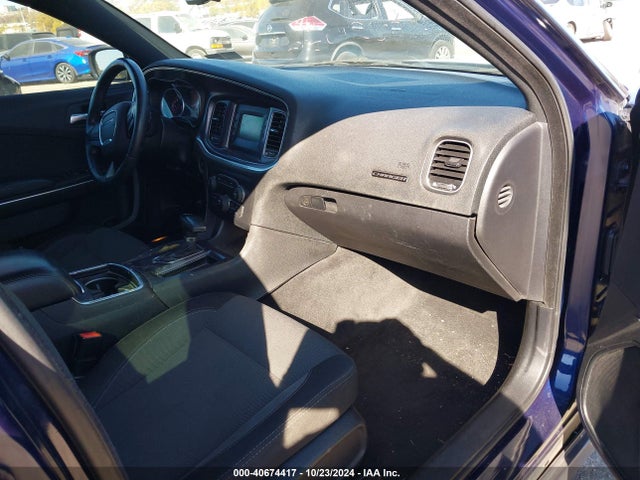 2C3CDXBG8FH785008 Dodge Charger Se