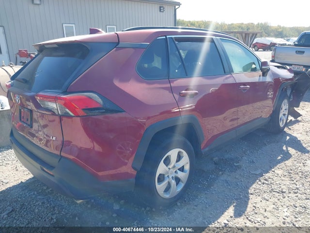 Toyota RAV4 LE 2019 JTMK1RFV2KJ006280 Image 4