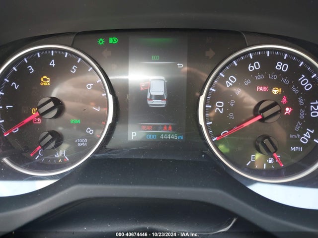 Toyota RAV4 LE 2019 JTMK1RFV2KJ006280 Image 7