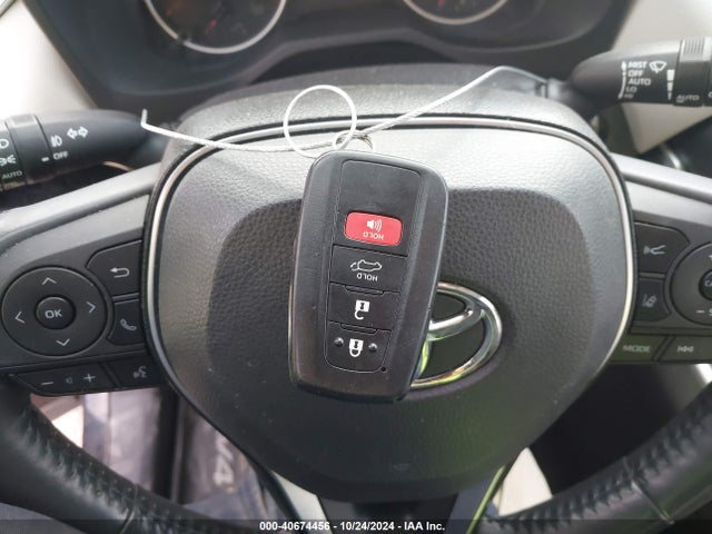 Toyota Rav4 Xle Premium 2019 JTMA1RFV0KD025579 Image 11