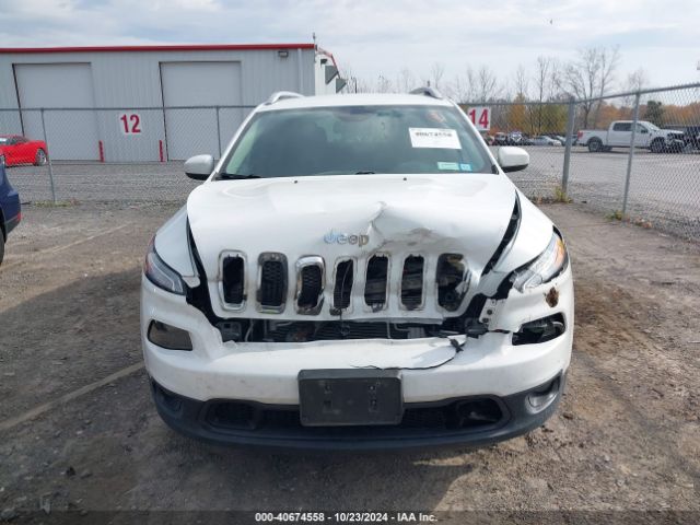 1C4PJMCB6HW636351 Jeep Cherokee Latitude 4x4