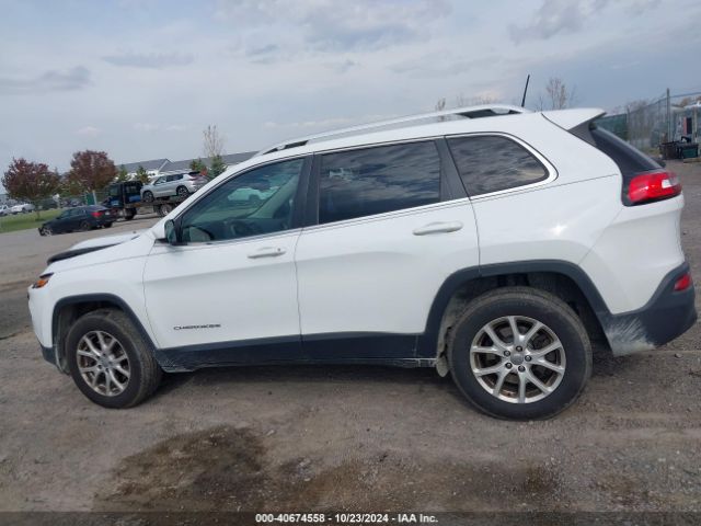 1C4PJMCB6HW636351 Jeep Cherokee Latitude 4x4
