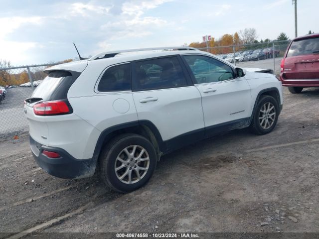 1C4PJMCB6HW636351 Jeep Cherokee Latitude 4x4