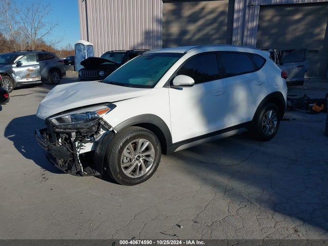 Hyundai Tucson Sel Plus 2018 KM8J3CA43JU741800 Image 2